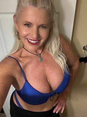 LisaMGreer / lisamichellegreer