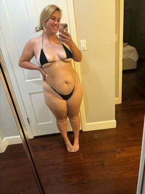 Catie P / https: / thecatiep / thecatiep_