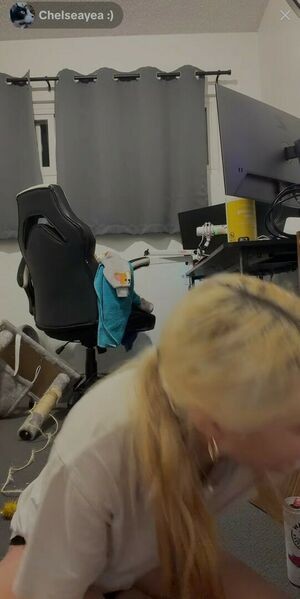 Chelseayea / Simp Chat / chelseayeaaa / nawtychelsearae