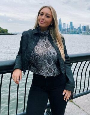 Sabrina Romana / sabriroma