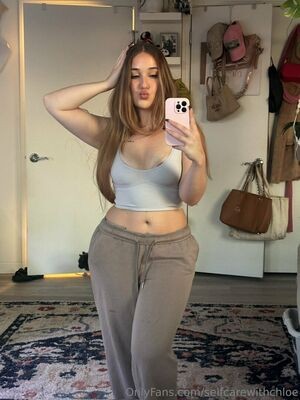 _selfcarewithchloe / selfcarewithchloe
