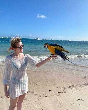 Howdyhowdyyall1 / blackmarketbagelsociety / howdy_howdy_yalll / mostlymilk