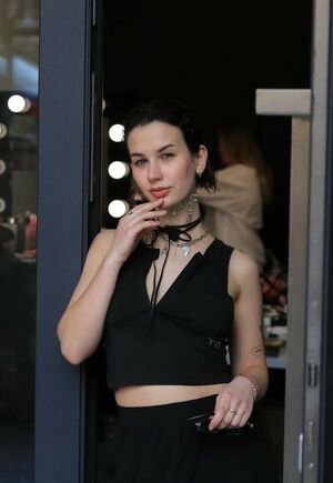 I Am Rina / i__amrina / rinapower