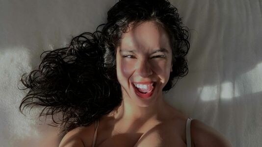 Gissel Gomez / gissel.gomez305 / gisselg864 / gisselgomez29 / gisselgomez305 / gisselgomez305... / sugartitsgg