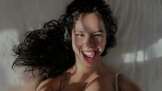 Gissel Gomez / gissel.gomez305 / gisselg864 / gisselgomez29 / gisselgomez305 / gisselgomez305... / sugartitsgg