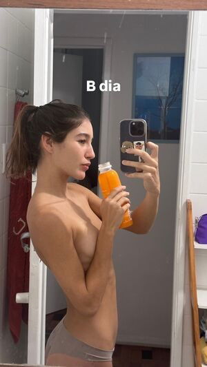 Carolina Fabbriani / carolina_abril_ / carolinafabbriani