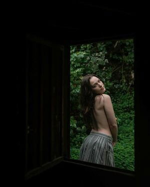 VictoriPedretti / Victoria Pedretti / then0t0ri0usvip / victoriapedretti_