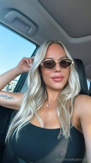 oliviaaustinxxx / youroliviaaustin