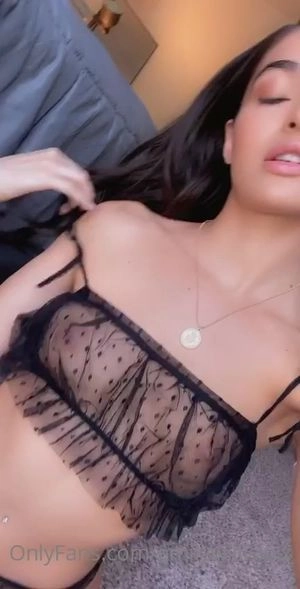 Emilywillisxx