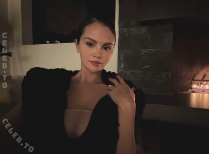 Selena / Selena Gomez / selenagomez