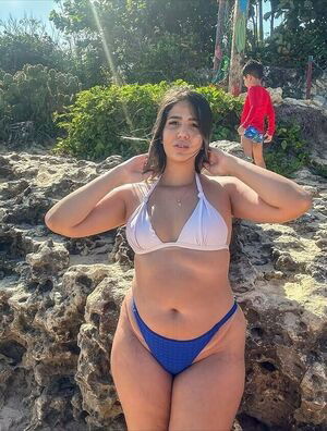 Lhethicia Melo / lethiciamelo__ / leticiadesiree / lhethicia