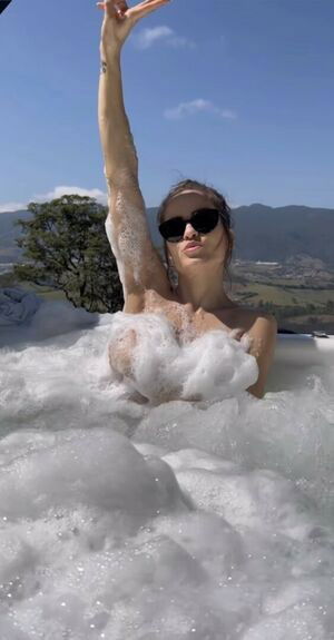 D1_Dani / Daniella Moraes / moraesdani / u302400959