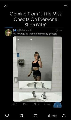 Leah Casciano / b0ngsandbesties / leahcasciano