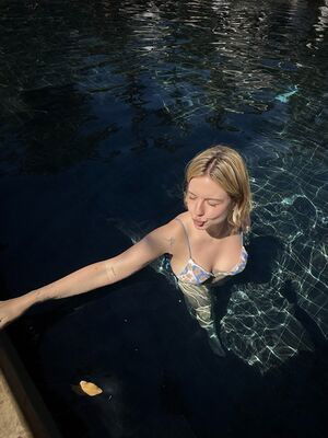 Kel / Missesvlog / kel.exposed