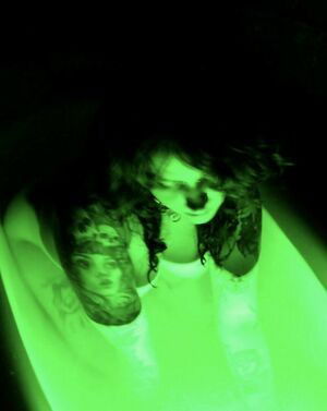 Xtoxicityx / bandsvansandphotographyhands