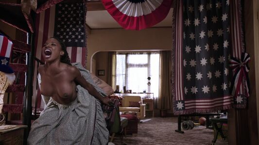 Shanola Hampton / shanolahampton
