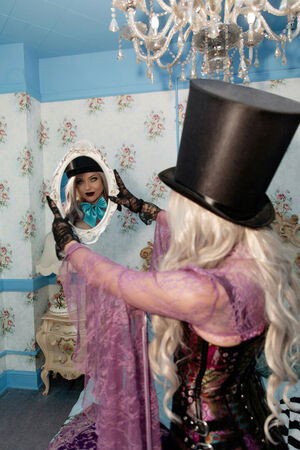 Meganrandom / itsmeganrandom