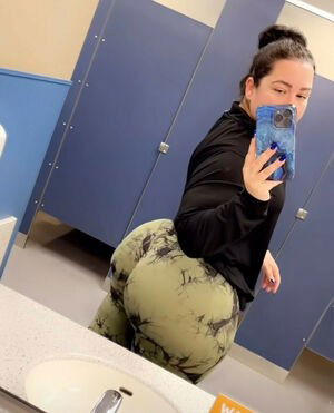 juicy_fruit88 / missnicole88 / missnicole_88 / reel