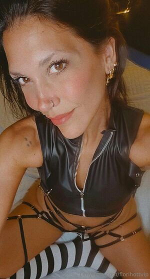 _goddess_flora_ / goddessflorii