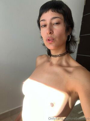 camillachic / camilladoe / camillamuse / camilledoe_ / rebeltokyo