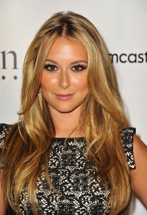 Alexa PenaVega / alexcloset / vegaalexa