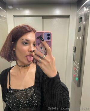 sweetleyaa / sweetlypetite_alex