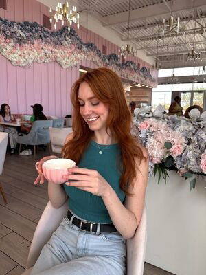 Ana Saia / anaa.saiaa / saianana