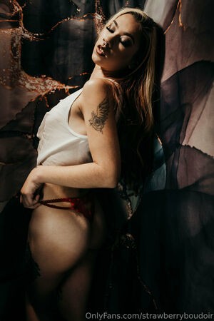strawberryboudoir