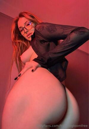 __ffrenchfries__ / franciegloomfree