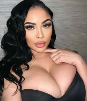 Destiny Skye / destinyskye / realdestinyskye_