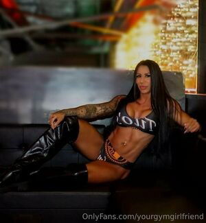 gymgirlfriend_ / yourgymgirlfriend