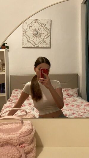 hivictoria / vickycoifman.danilovic