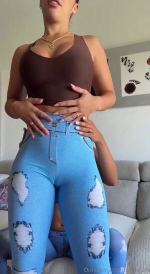 / Fany Shark / Fanyshark / Yeni Shark