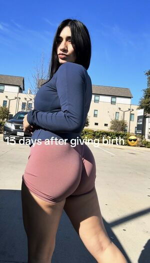 u231585496 / zaina lopez / zainashakur