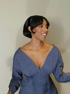 Curves_4_daze / Jessica Williams / curves4daze / https: / msjwilly