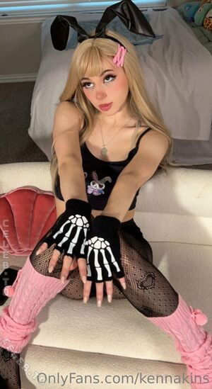 Kenna Kins / kenna.kins / kennakins