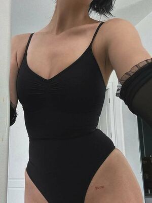 Sunnyrayyxo / Sunnyrayyxo / Tigerlillie69 / Sunnyrayxo / cyberkittyxo / sunnyrayyxo