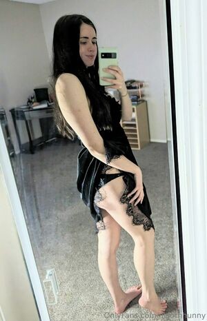 lilgothhunny / lilgothhunnyx
