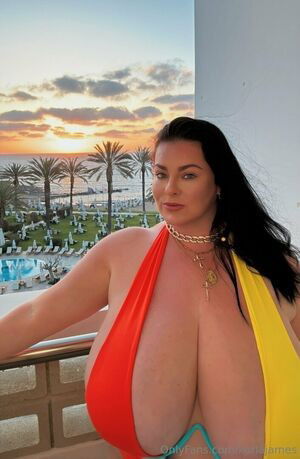 karlajames / karlajamesofficial