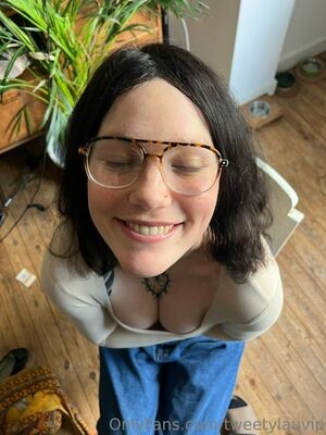 Tweetylaura