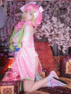 Yeonwoo Lee / cw / yonu1201 / yonu_kuro / yonuchaan