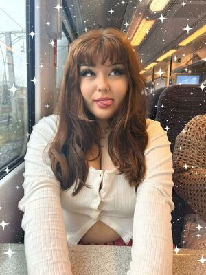 Unholyhollyy / foobey