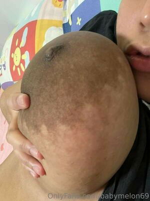 Busty Zoe / Fantastic-Sugarx / SweetieSnaps / babymelon69 / bustyzoe / bustyzoe99