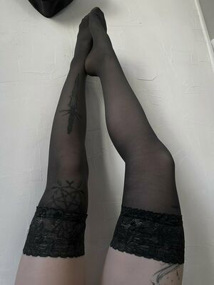 Isil / Isilowitch / selenophile7 / selenophiliaa