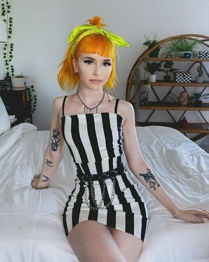 kirstenkaye / kirstenkaye_