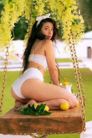 Melissa Mariah Greene / itsmelissamg / melissamariahhh / melmoves / melroseee