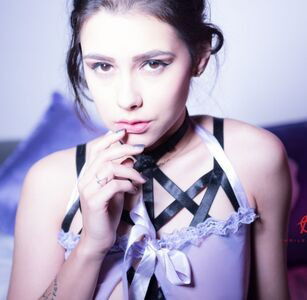 Little_misskink / Peyton Rhodes