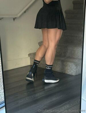 love_queen_bee / lovequeenbee