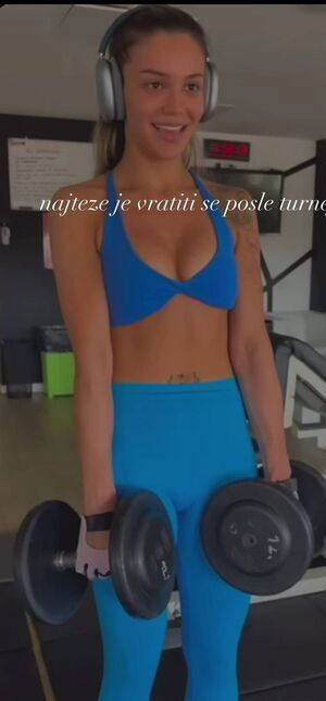 Breskvica / brrrreskvica