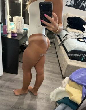 JulianaPeyton / juliannapeyton / thejuliannapeyton